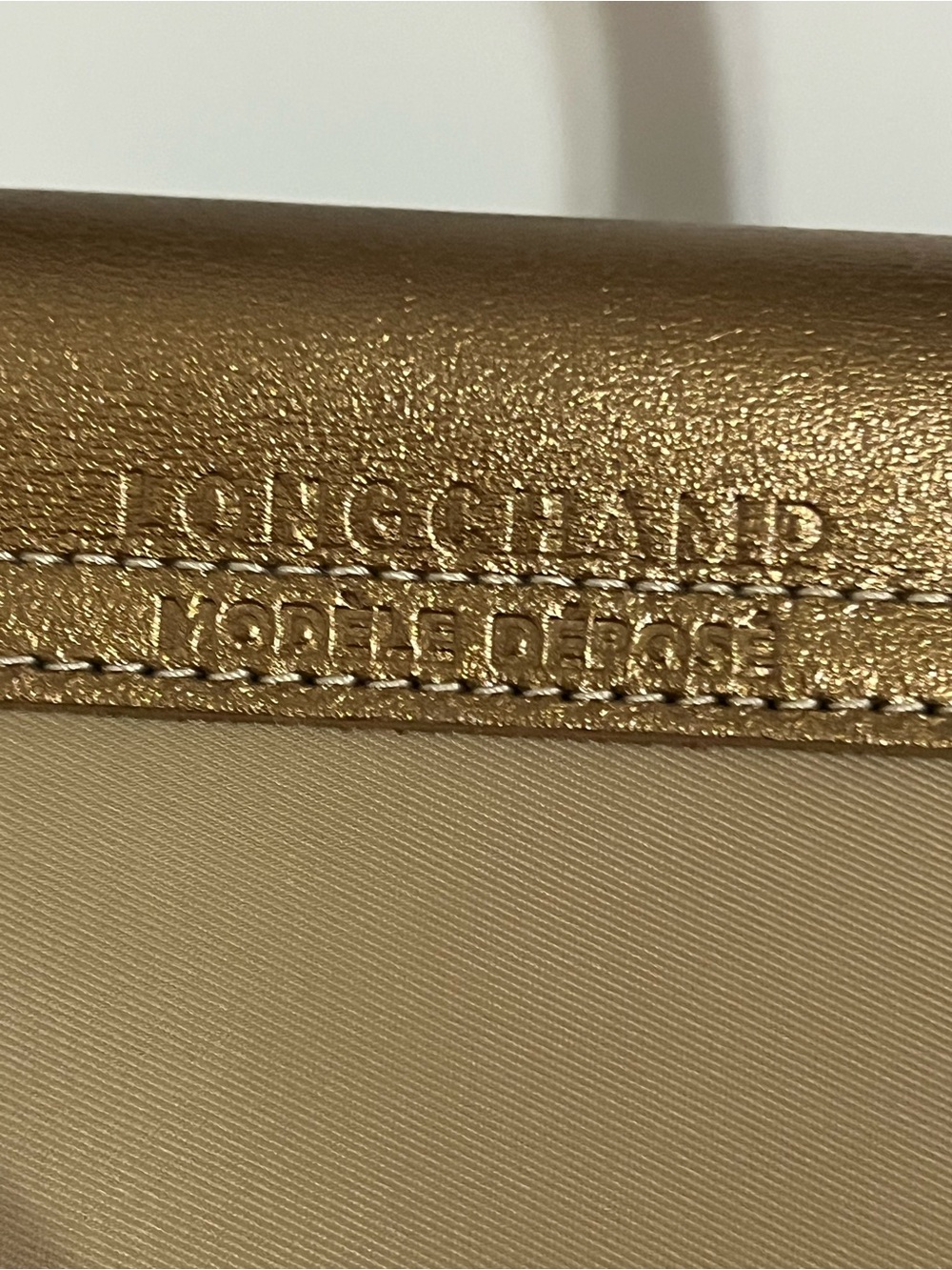 NWOT Authentic Longchamp Taupe Satchel Bag w/ Gold Hardware Metallic Leather - Picture 5 of 14